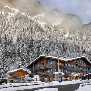 Le A By Neige Et Roc 3*, Morzine France